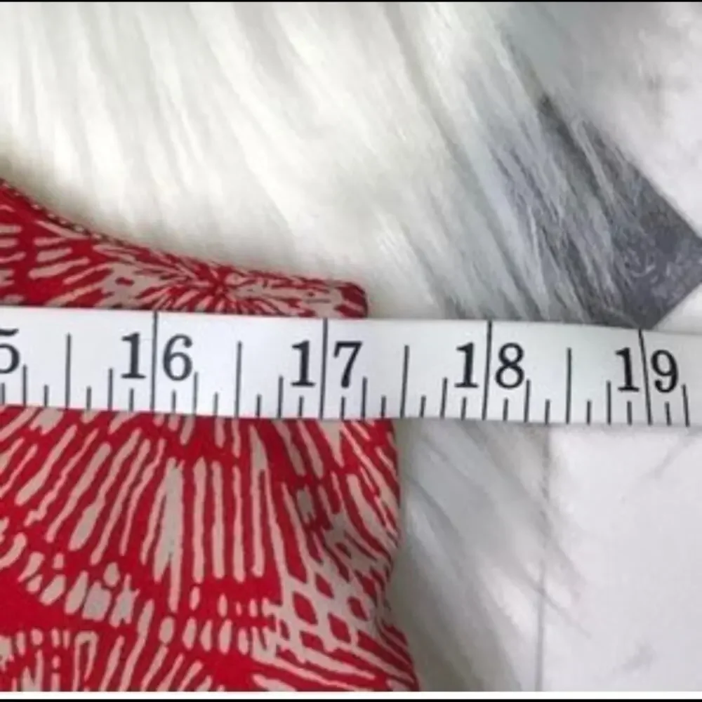 Audrey 3+1 red low high blouse zipper in back sz S - Picture 3 of 5